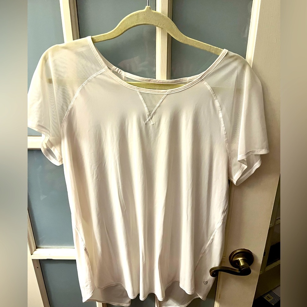 lululemon athletica White Short Sleeve Tee